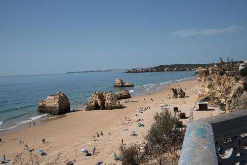 Lovely Apartment Gaivota Mar Praia da Rocha with Pool