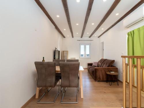 Apartment Lara's House by Interhome