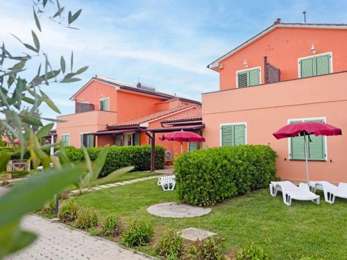 Zahrada ubytování Apartment Ponente by Interhome
