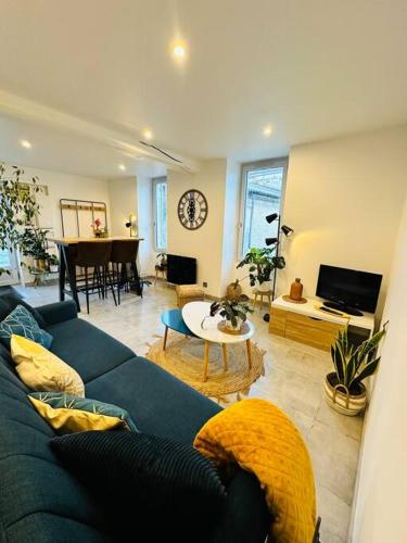 Photo de la galerie de l'établissement La Croisée des Vignobles - Gîte Fins Bois, à Colombiers