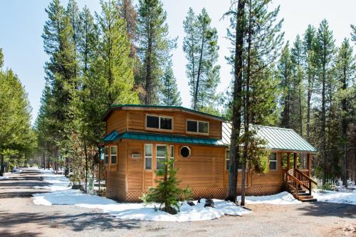 Willamette Pass Inn & Chalets – Photos 3