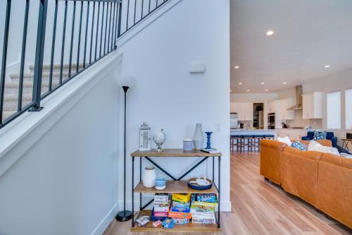 Fotografie z fotogalerie ubytování Pet-Friendly Utah Abode - Fireplace, Patio and Grill v destinaci Heber City