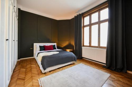 Brancovenian Elegance & Modern Comfort - Stunning 3BR near Cismigiu