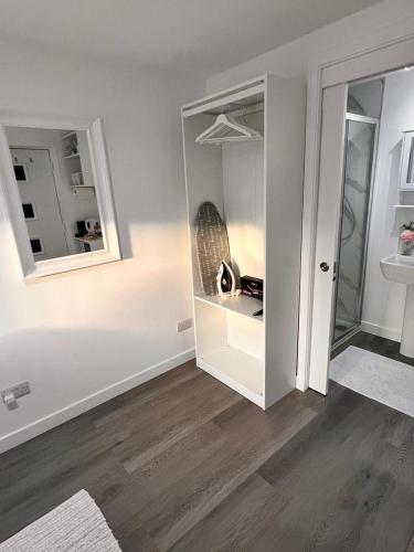 Koupelna v ubytování En-suite Room with Independent Entrance.