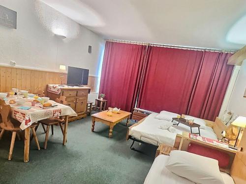 Studio 4 pers à Tignes ski aux pieds proche des commerces
