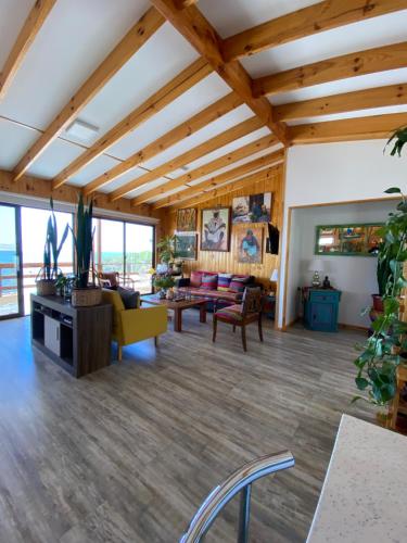 Χώρος καθιστικού στο Casa Tongoy Península