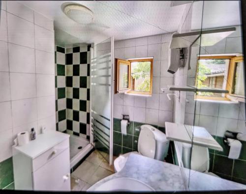 Photo de la galerie de l'établissement Studio, au Blanc-Mesnil