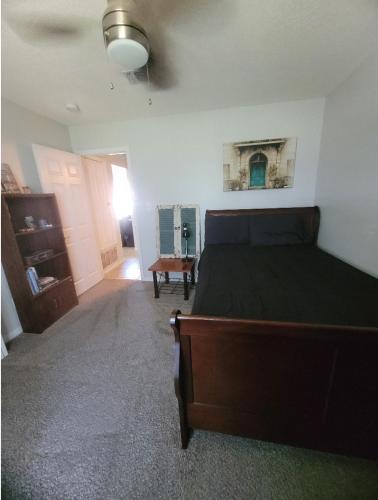 Zona de estar de Bedroom Four minutes from beach