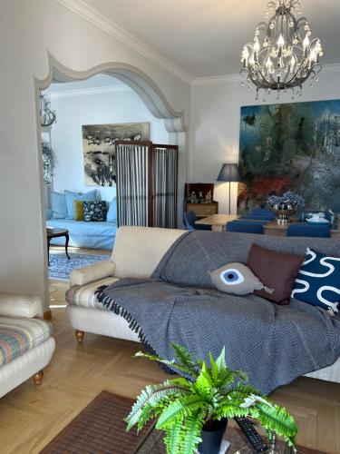 2 BD Apt in Syntagma with Acropolis view