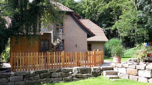 Zahrada ubytování Im Buchenwäldchen - ruhig gelegenes Haus in der Natur für bis zu 12 Personen
