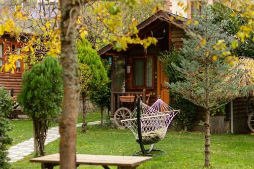 Zahrada ubytování Abant Doğa Köşkü