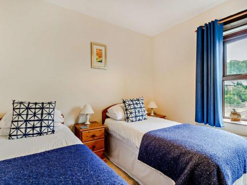 Ένα ή περισσότερα κρεβάτια σε δωμάτιο στο 3 Bed in Totnes 51955