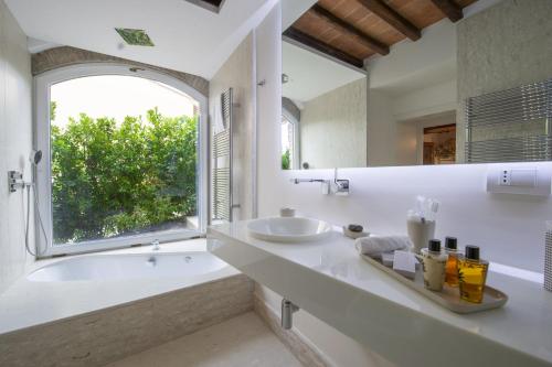Koupelna v ubytování Villa Terra di Siena - Homelike Villas