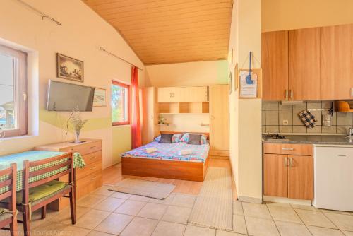 Gallery image of Zdenko in Metajna