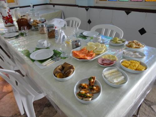Makanan di atau berdekatan inn ini