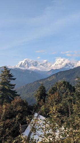 Een algemene foto van de bergen of uitzicht op de bergen vanuit de homestay