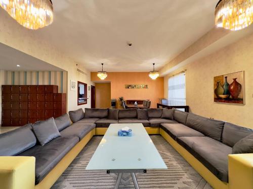 AR Holiday Home JBR 2 – Photos 2