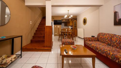 Vasiliki Central Loft