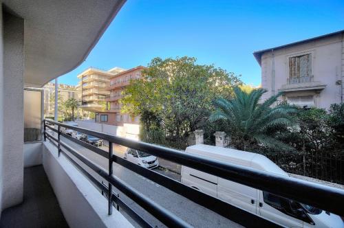 Confortable Studio BALCON, Rouaze- CARLON MARTINEZ A0B123