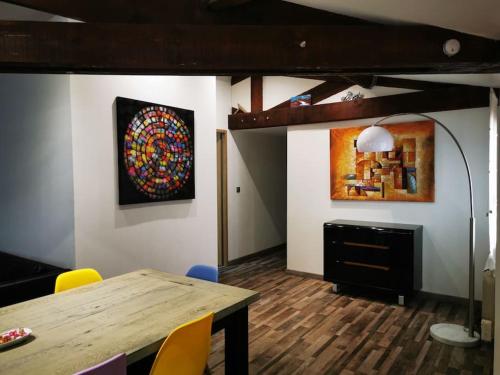 Photo de la galerie de l'établissement 100 m2 Le plus beau de Saint Jean, à Châlons-en-Champagne