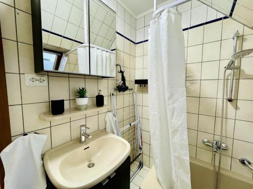 Koupelna v ubytování NEU! FeWo Flussland nähe SPO