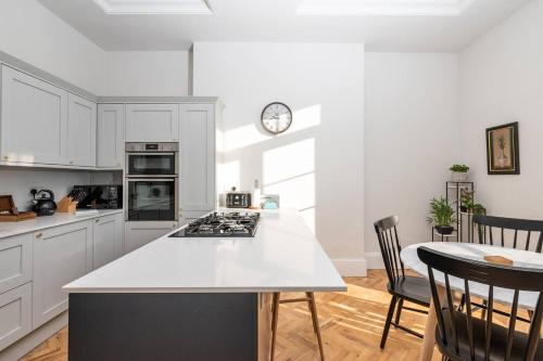 59 Blossom Street Luxurious, Central Duplex in York with Parking - Pass the Keys photo 5