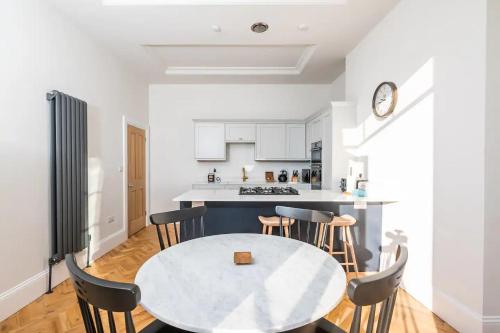 59 Blossom Street Luxurious, Central Duplex in York with Parking - Pass the Keys photo 23