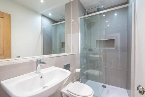59 Blossom Street Luxurious, Central Duplex in York with Parking - Pass the Keys photo 29