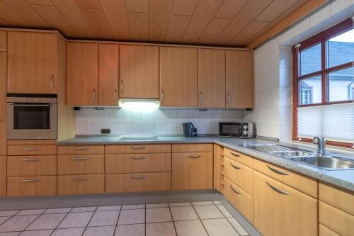 Φωτογραφία από το άλμπουμ του Traumhaus nähe Mainz I 12 Betten I 4 Schlafzimmer I Terrasse I 200m2 I Garten σε Weinolsheim
