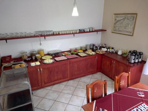 Jídlo v penzionu nebo okolí