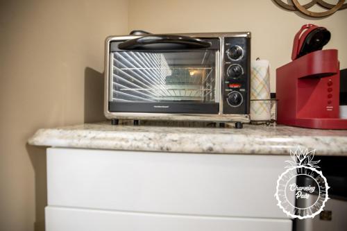 Dapur atau dapur kecil di Charming Winter Park - Express