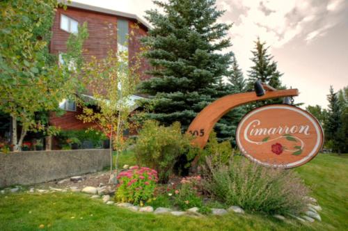 Cimarron Chalet by Ski Country Resortsにある庭