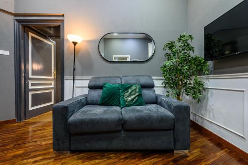 DUOMO Luxury Apartment in City Center