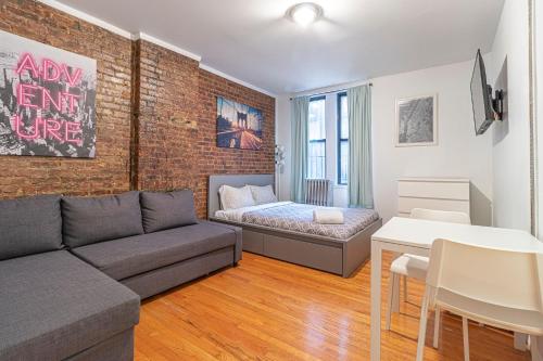 Khu vực ghế ngồi tại The Upper East Side Monthly Rentals Apartments