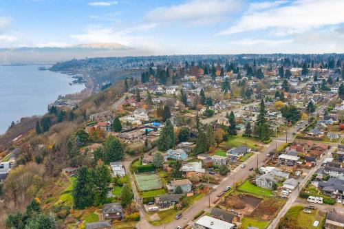 an aerial view of a town next to a body of water at Walk to the waterfront! The Hobbit House in Tacoma