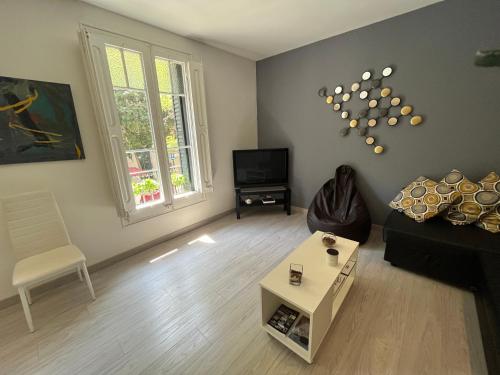 Barcelona 54 Apartment Rentals