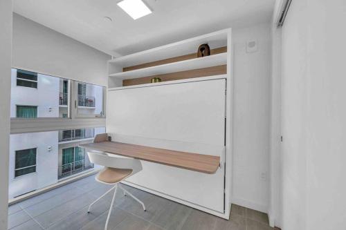 Breathtaking studio in the Heart Miami photo 16
