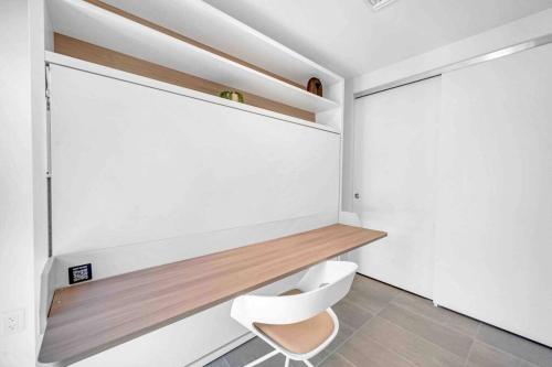 Breathtaking studio in the Heart Miami photo 19