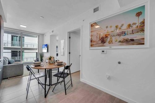 Breathtaking studio in the Heart Miami photo 14