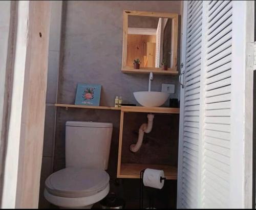 Bilik mandi di Quarto Privado em Santana de Parnaíba