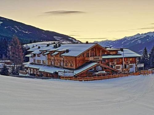 One-of-a-kind flat with sauna right on the ski slope