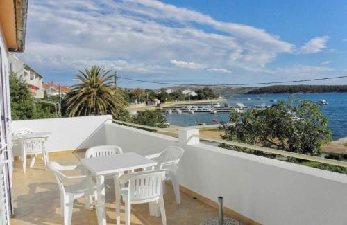 Apartments by the sea Barbat, Rab - 22053