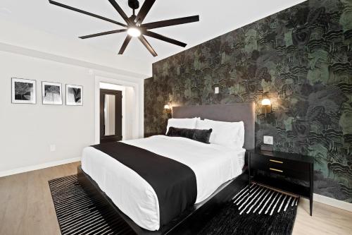 Ένα ή περισσότερα κρεβάτια σε δωμάτιο στο Hotel Zindel
