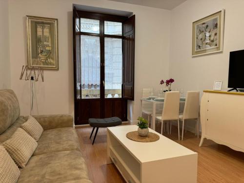 MR Apartamentos