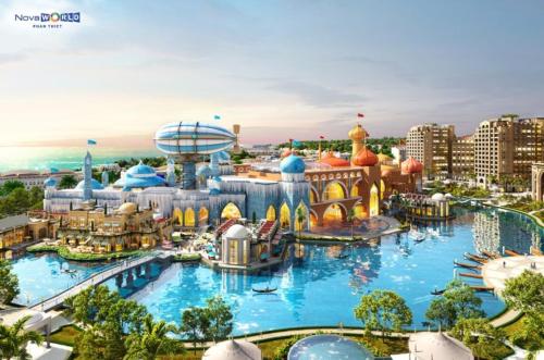 an aerial view of a water park in a city at Villa 3PN Novaworld Phan Thiết in Phan Thiet