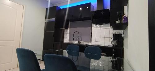 Maka's Design Suite-Trikala