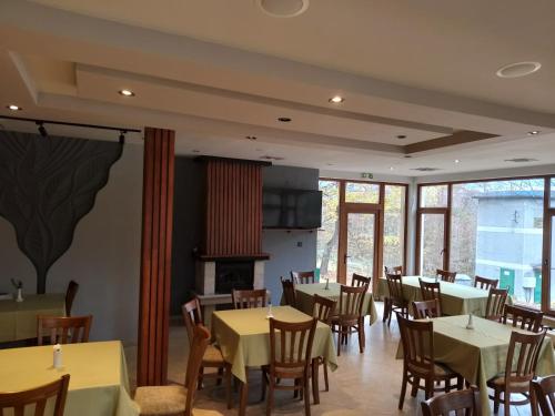 Gallery image of Хотел Велена in Apriltsi