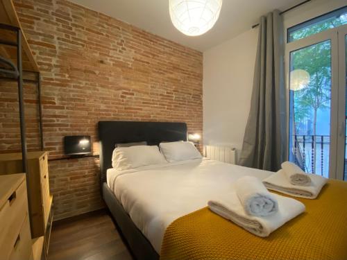 Cosy Urban Oasis 1BD in Poble Sec By MyRentalHost
