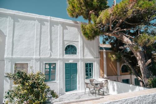 The Beauty of Oia