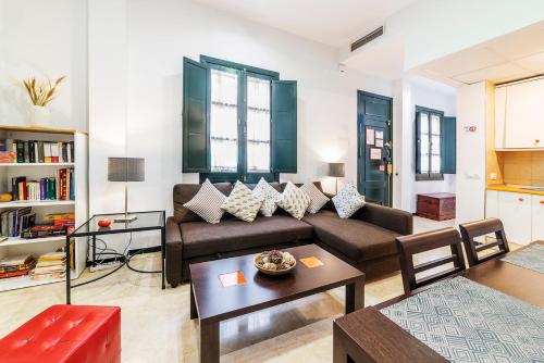 Alohamundi Lumbreras IV